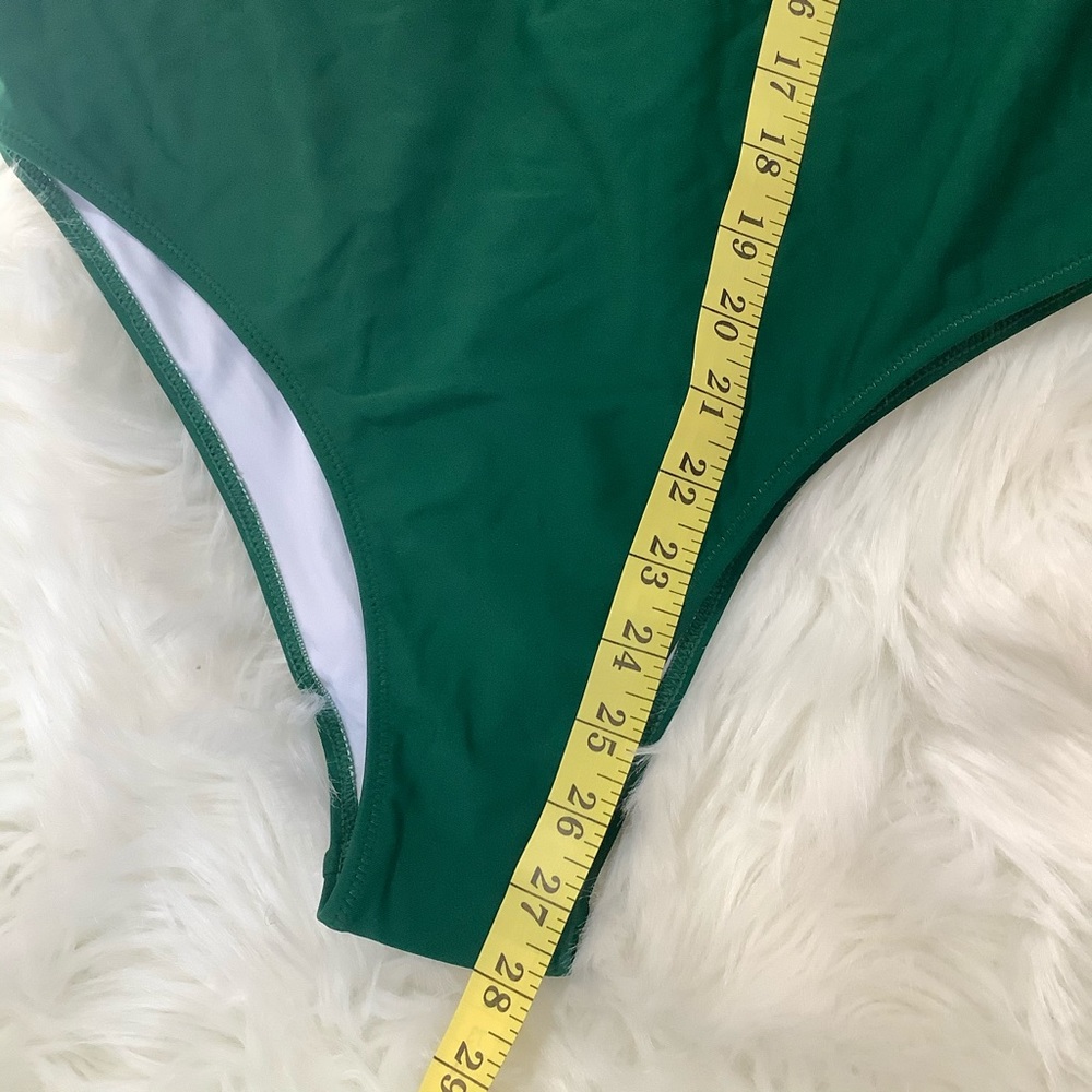 NEW Green Banana Leaf Twist-Front One-Piece Swimsuit Size XL - Picture 10 of 13